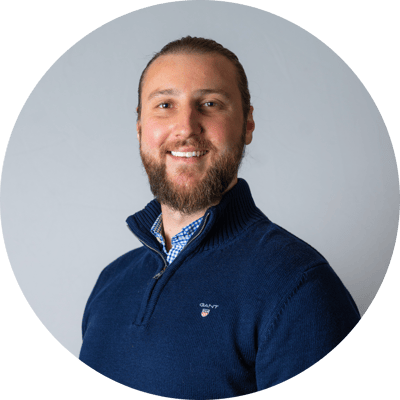 Sam Meade Headshot Circle